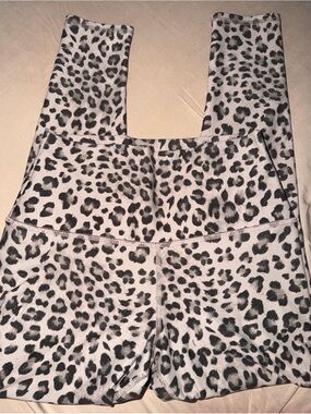 Leopard Print High-Rise Leggings